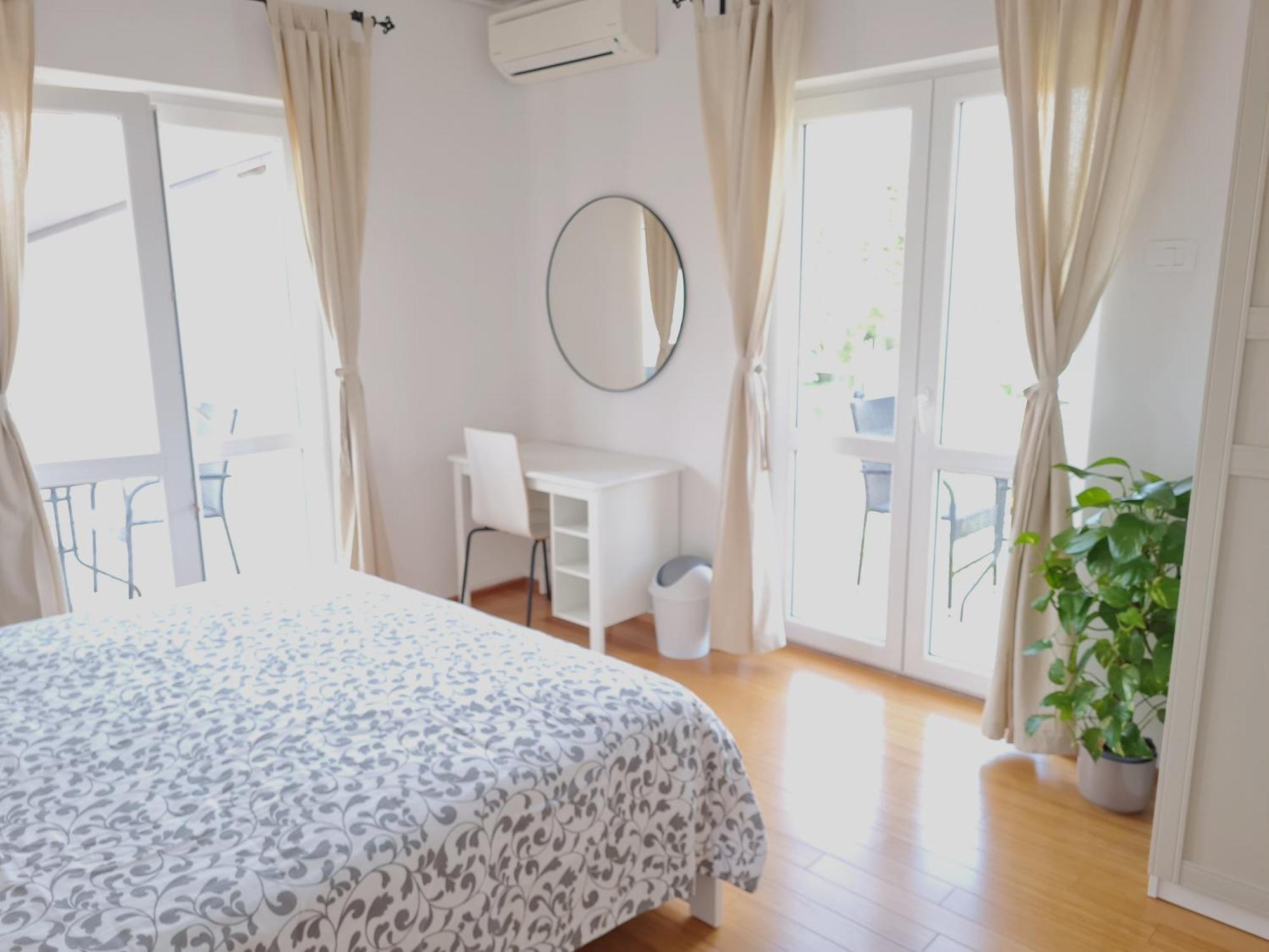 Rooms And Apartments Robert Rovinj Exterior photo
